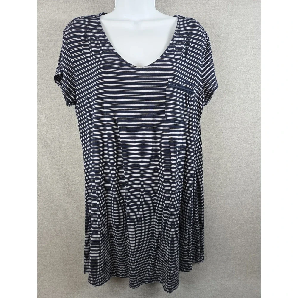 Soma Cool Nights Short Sleeve Sleepshirt L Navy Blue Stripe Nightgown Lounge